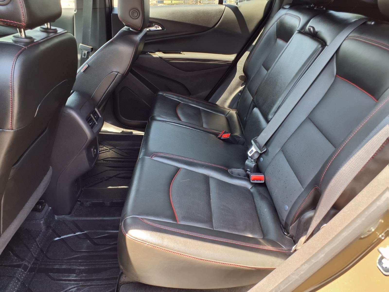Used 2024 Chevrolet Equinox RS w/ RS Leather Package AWD/4WD image 11