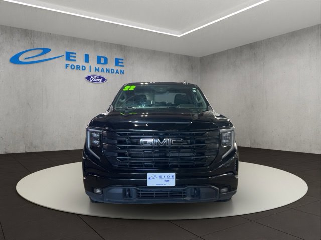 Used 2022 GMC Sierra 1500 Elevation w/ LPO, Elevation Black Package AWD/4WD image 10
