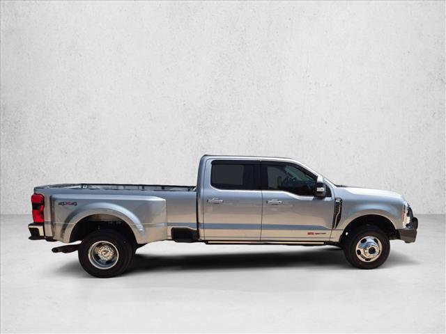 Certified 2023 Ford F350 Lariat w/ Lariat Ultimate Package AWD/4WD image 4