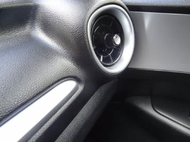 Used 2024 Kia Forte LXS FWD image 30