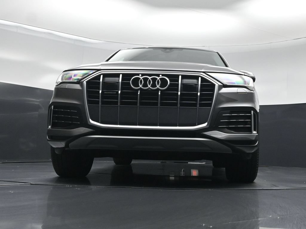 Used 2024 Audi Q7 2.0T Premium AWD/4WD image 43