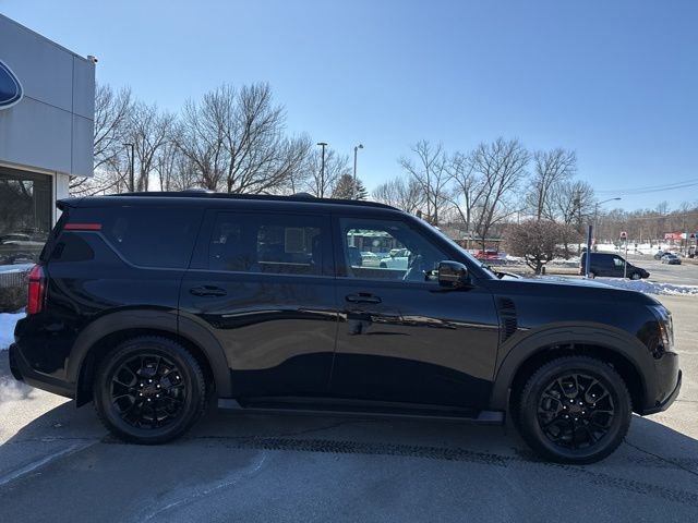 Used 2025 Nissan Armada PRO-4X w/ Pro-4X Premium Package AWD/4WD image 2