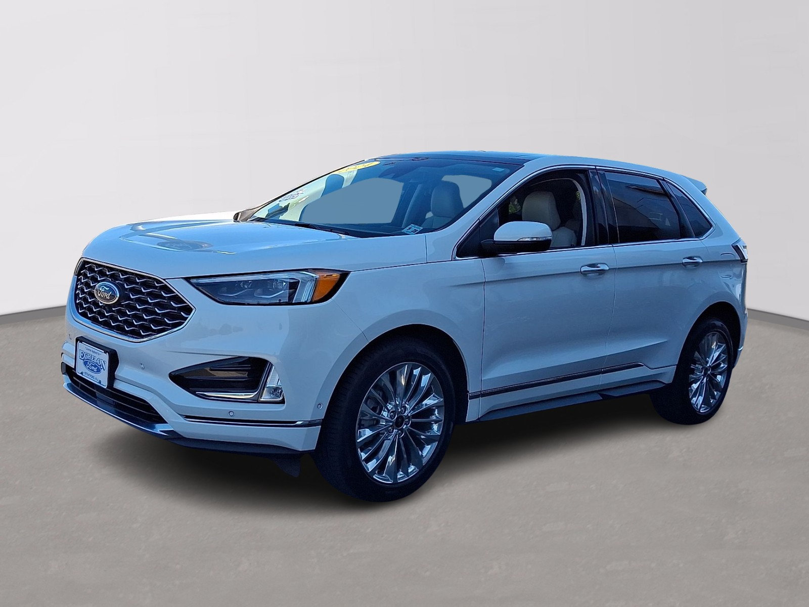 Certified 2024 Ford Edge Titanium w/ Titanium Elite Package AWD/4WD image 3
