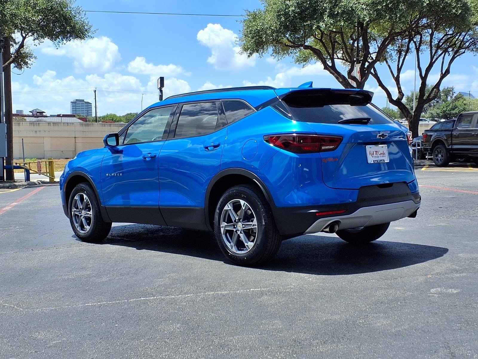 Used 2024 Chevrolet Blazer LT w/ Convenience Package FWD image 8