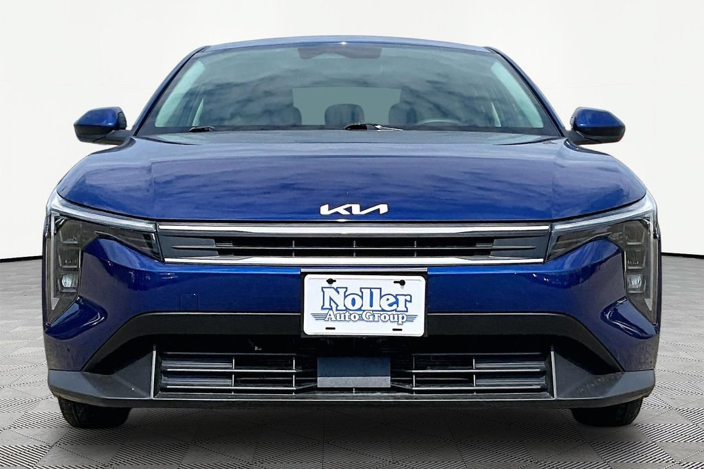 Used 2025 Kia K4 FWD image 3