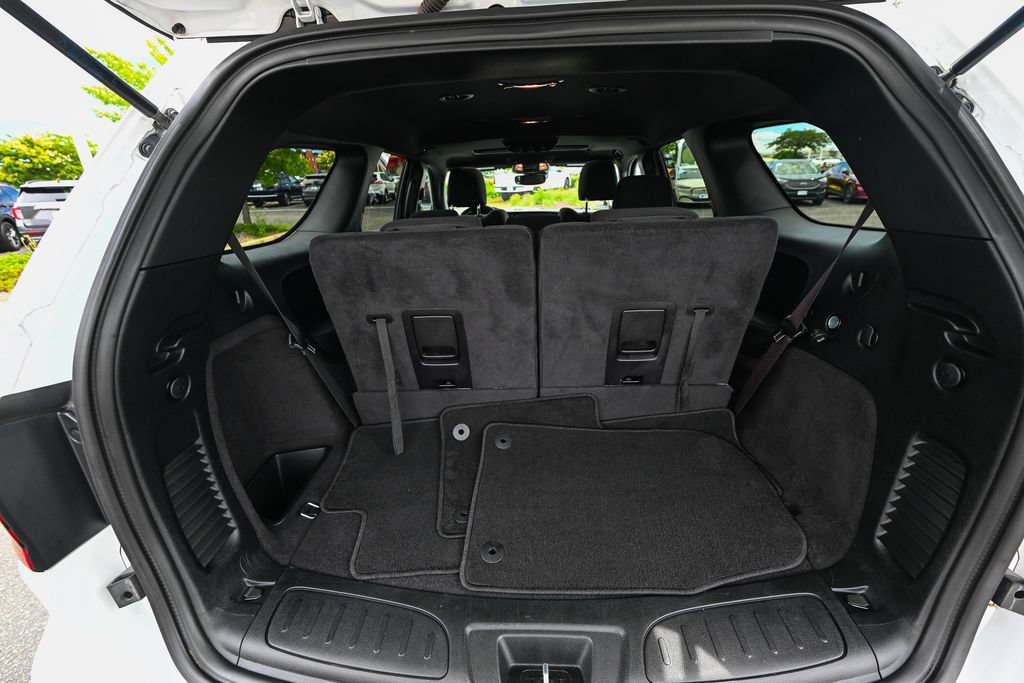 Used 2023 Dodge Durango SXT w/ Quick Order Package 2BK AWD/4WD image 16