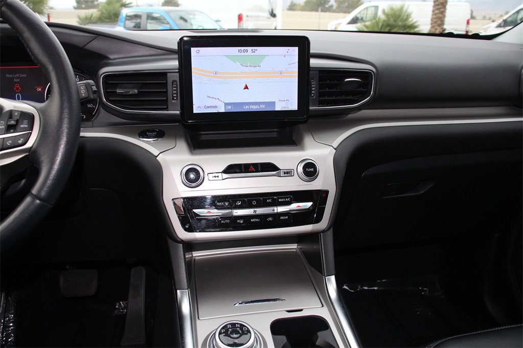 Certified 2023 Ford Explorer XLT w/ Equipment Group 202A image 18