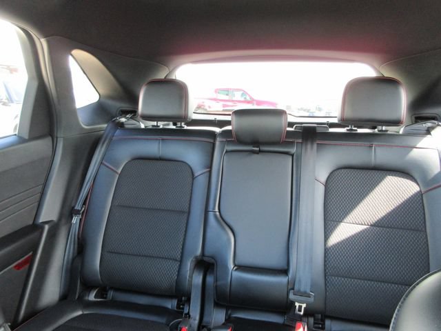 Certified 2025 Ford Escape ST-Line Select AWD/4WD image 28