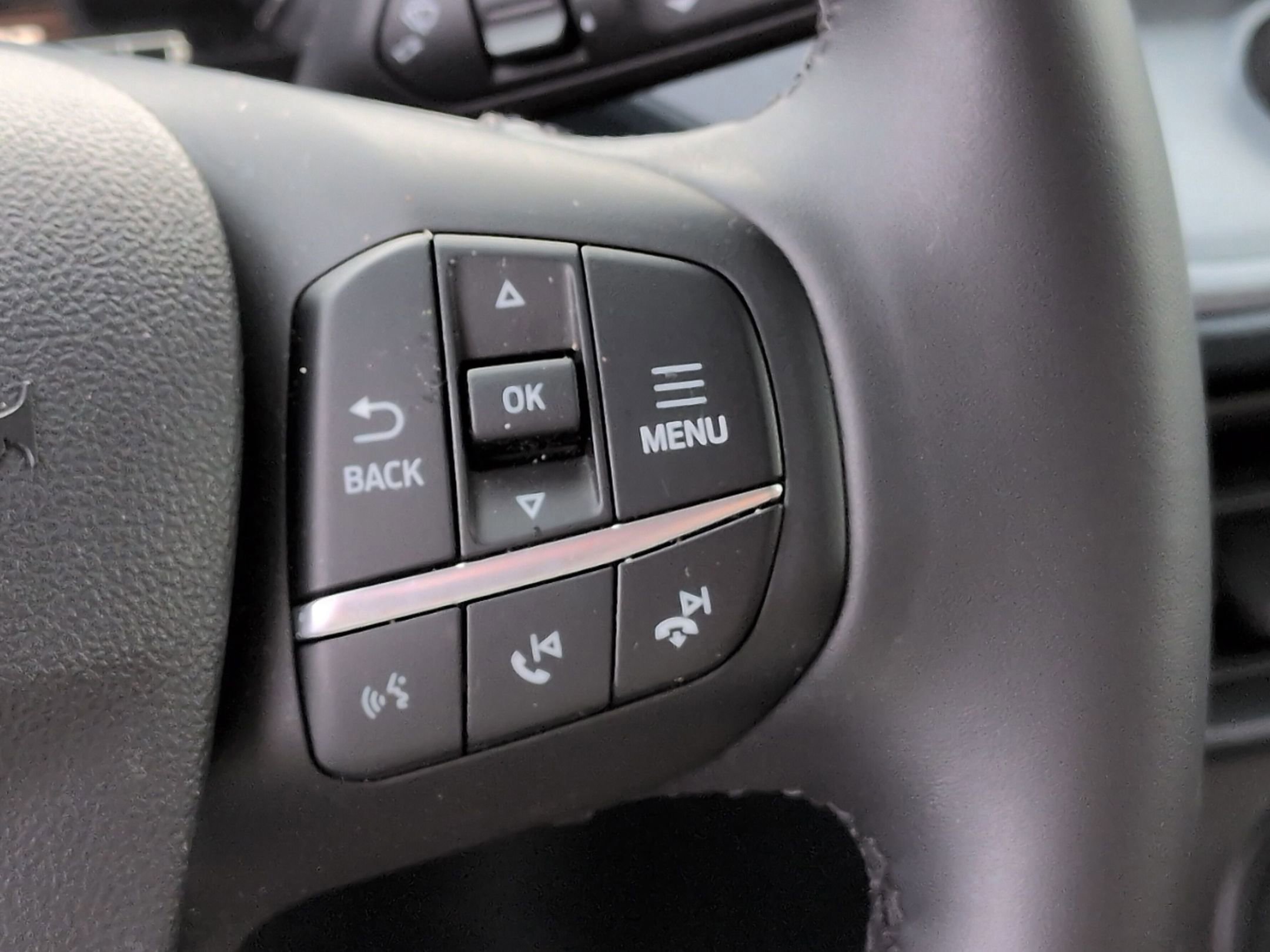 Certified 2024 Ford Maverick Lariat image 18