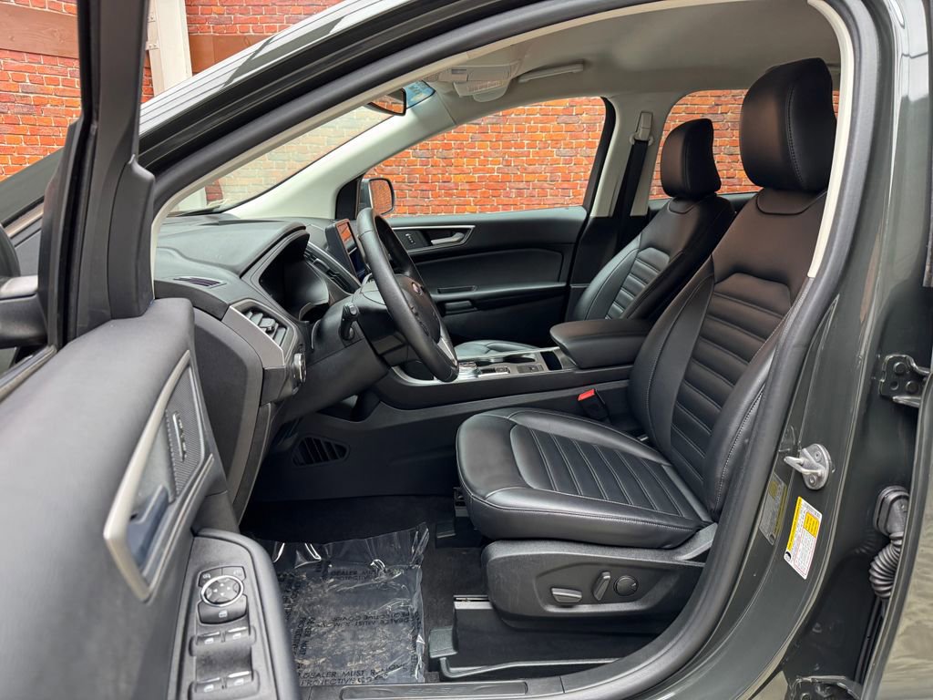 Certified 2022 Ford Edge SEL w/ Convenience Package AWD/4WD image 23