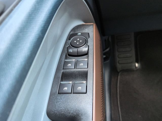 Certified 2022 Ford Maverick Lariat FWD image 23