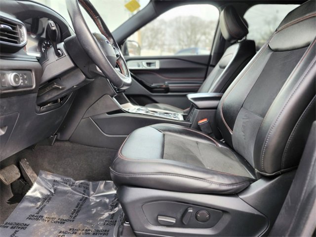 Certified 2022 Ford Explorer ST-Line w/ Class IV Trailer Tow Package image 19