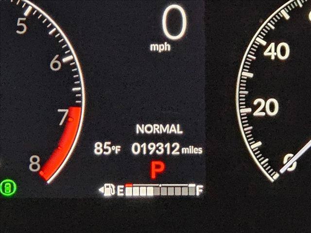 Used 2025 Honda Odyssey Touring image 12