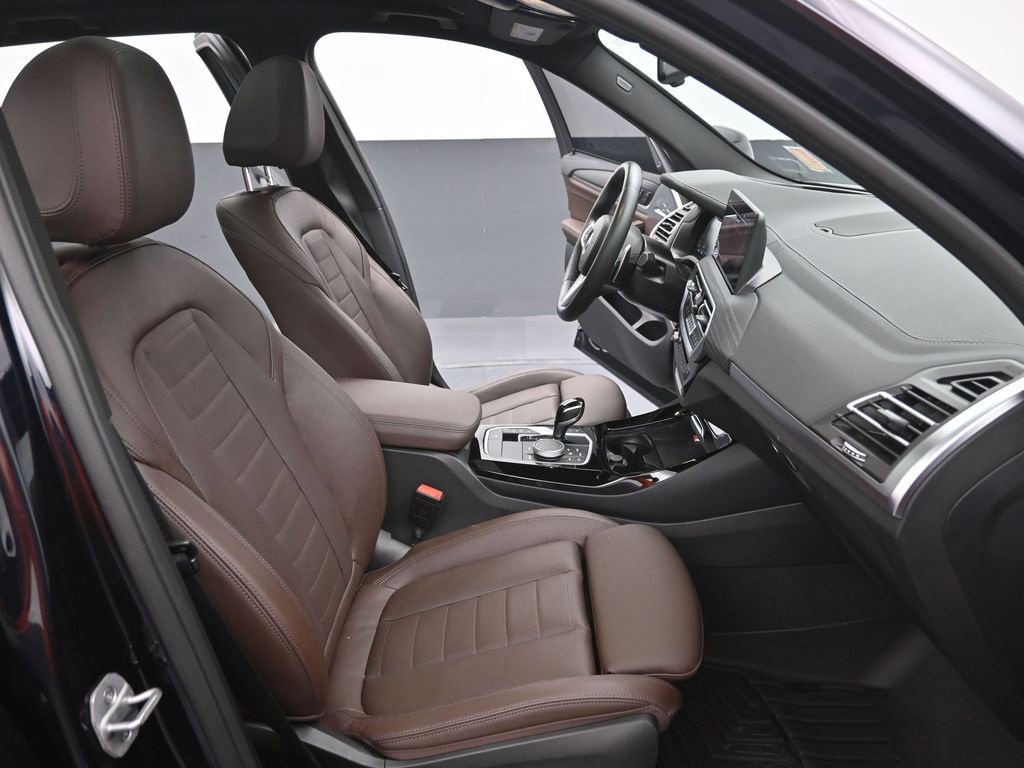 Used 2024 BMW X3 sDrive30i w/ Premium Package image 21