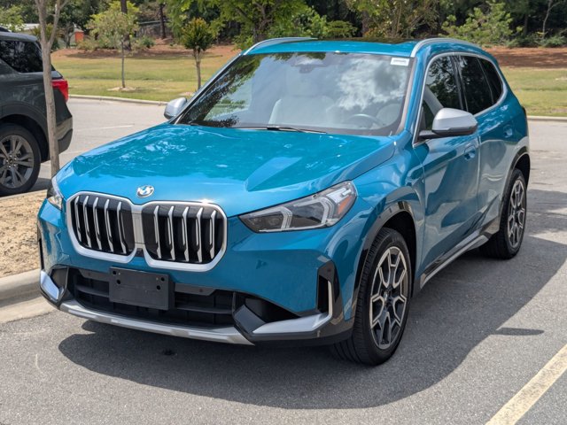 Used 2024 BMW X1 xDrive28i w/ Technology Package AWD/4WD image 3