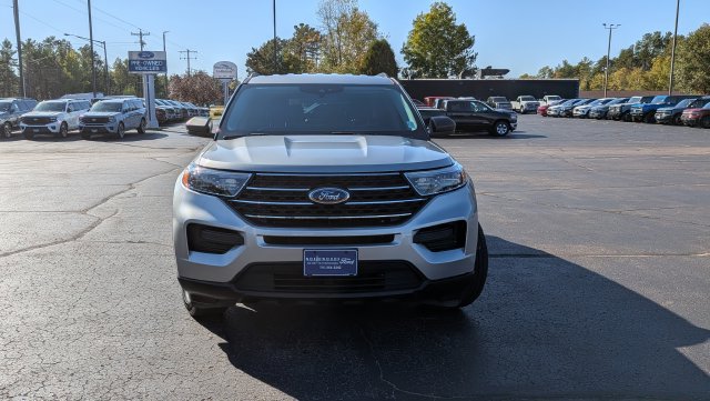 Certified 2024 Ford Explorer XLT AWD/4WD image 2