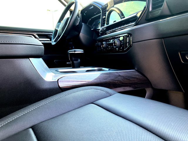 Used 2024 Chevrolet Silverado 1500 LTZ w/ Technology Package image 24