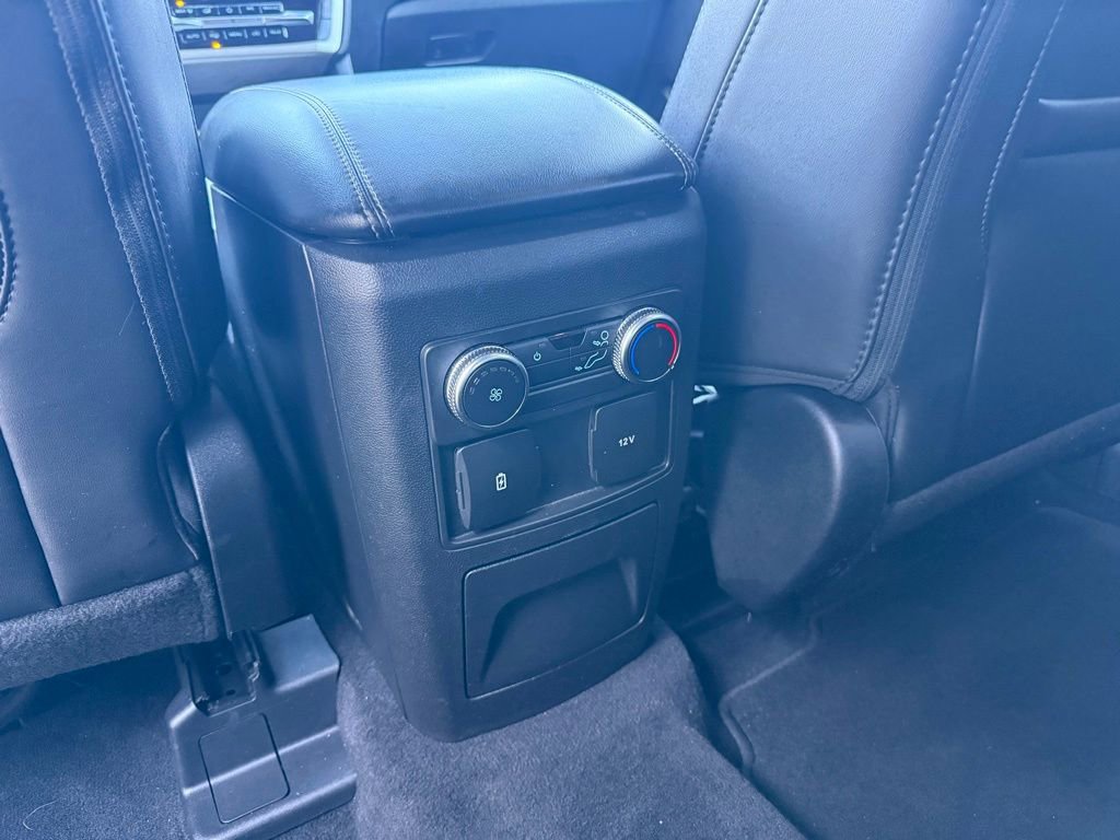 Certified 2022 Ford Explorer XLT w/ Equipment Group 202A image 13