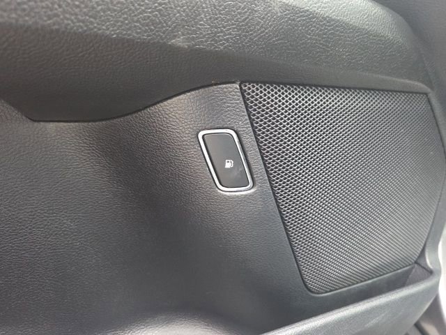 Certified 2019 Ford Fusion SE image 19