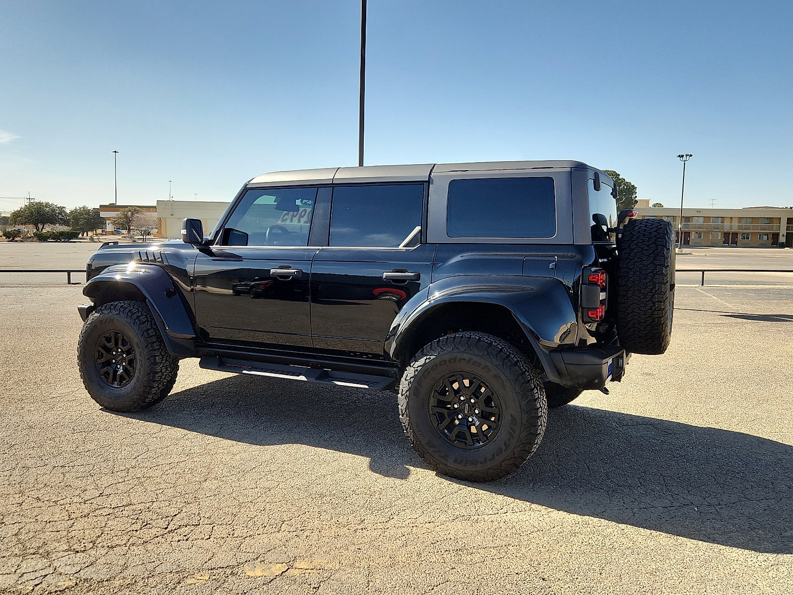 Certified 2024 Ford Bronco Raptor image 2