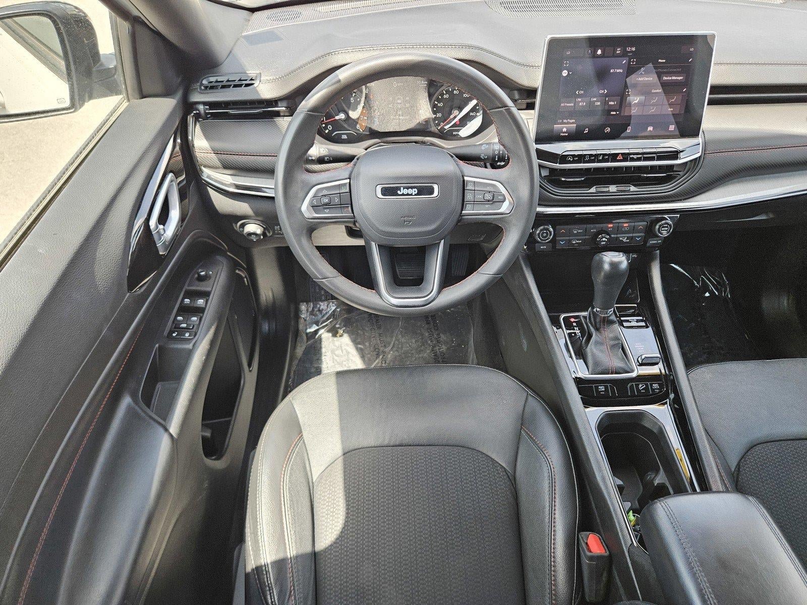 Used 2023 Jeep Compass Trailhawk AWD/4WD image 12