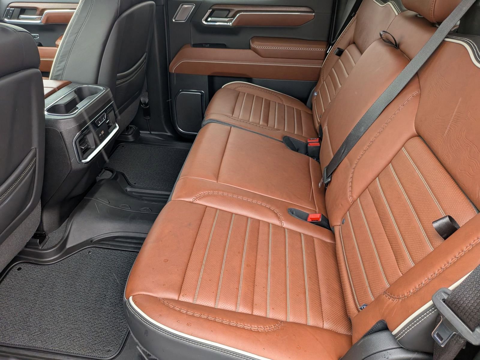 Used 2024 GMC Sierra 1500 Denali Ultimate AWD/4WD image 27