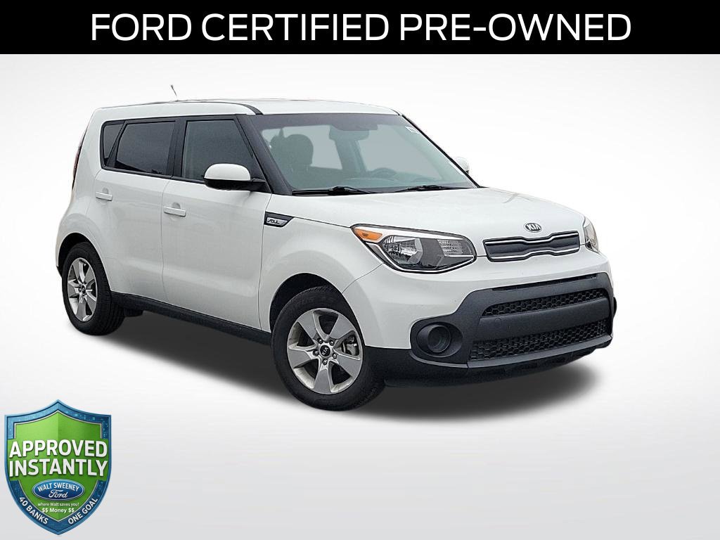 Used 2017 Kia Soul FWD image 1