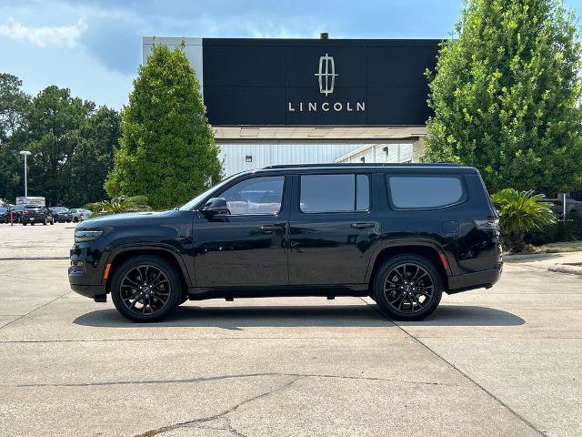 Used 2023 Jeep Grand Wagoneer Series III w/ Quick Order Packagew 28T AWD/4WD image 2