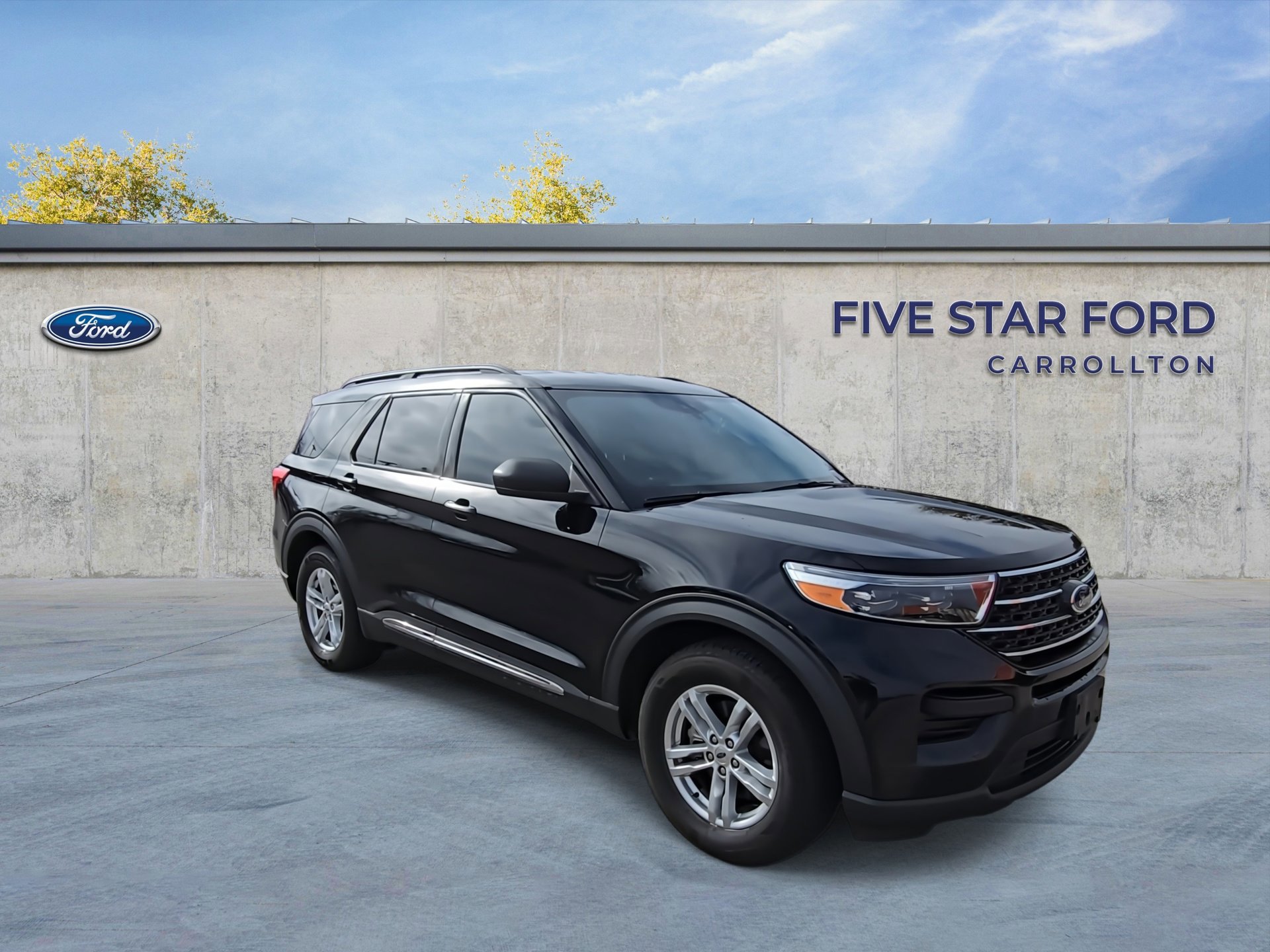 Certified 2022 Ford Explorer XLT image 8