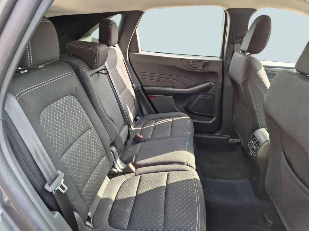 Certified 2025 Ford Escape Active AWD/4WD image 27