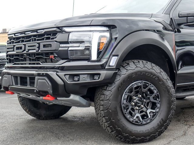 Certified 2025 Ford F150 Raptor w/ Equipment Group 803A Raptor R AWD/4WD image 3