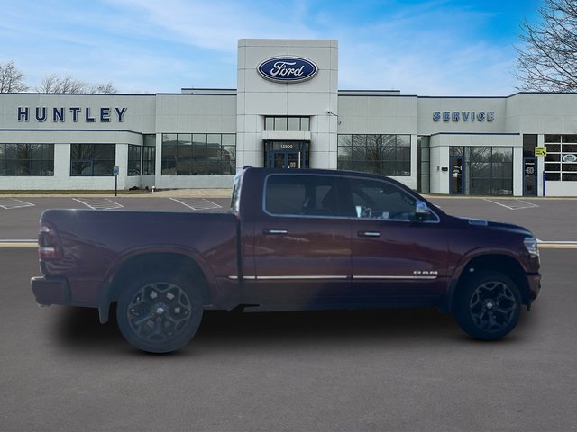 Used 2022 RAM 1500 Limited w/ Body-Colour Bumper Group AWD/4WD image 5