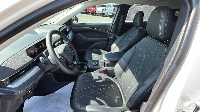Certified 2023 Ford Mustang Mach-E Select RWD image 17