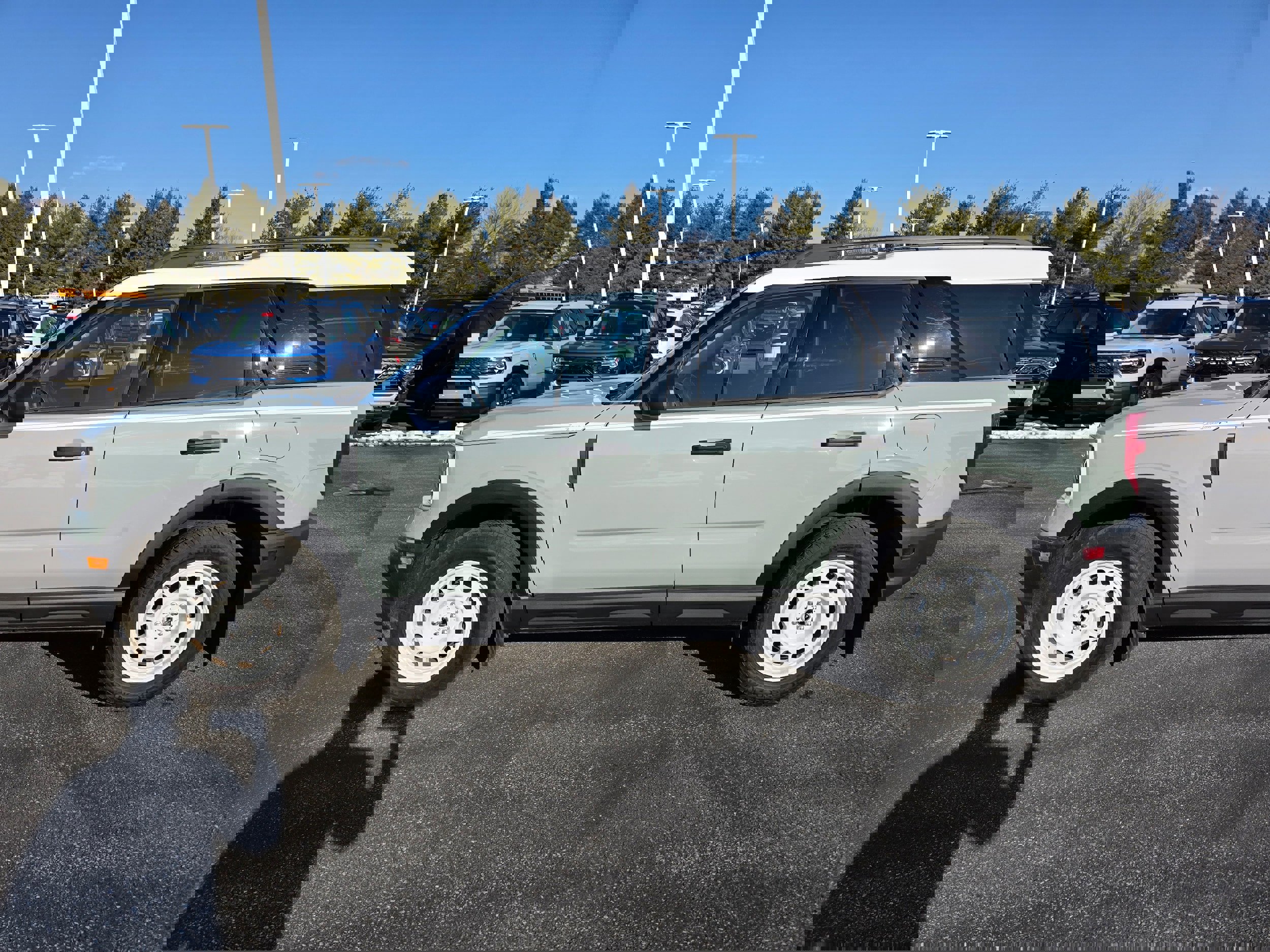 Certified 2024 Ford Bronco Sport Heritage w/ Heritage Convenience Package image 7