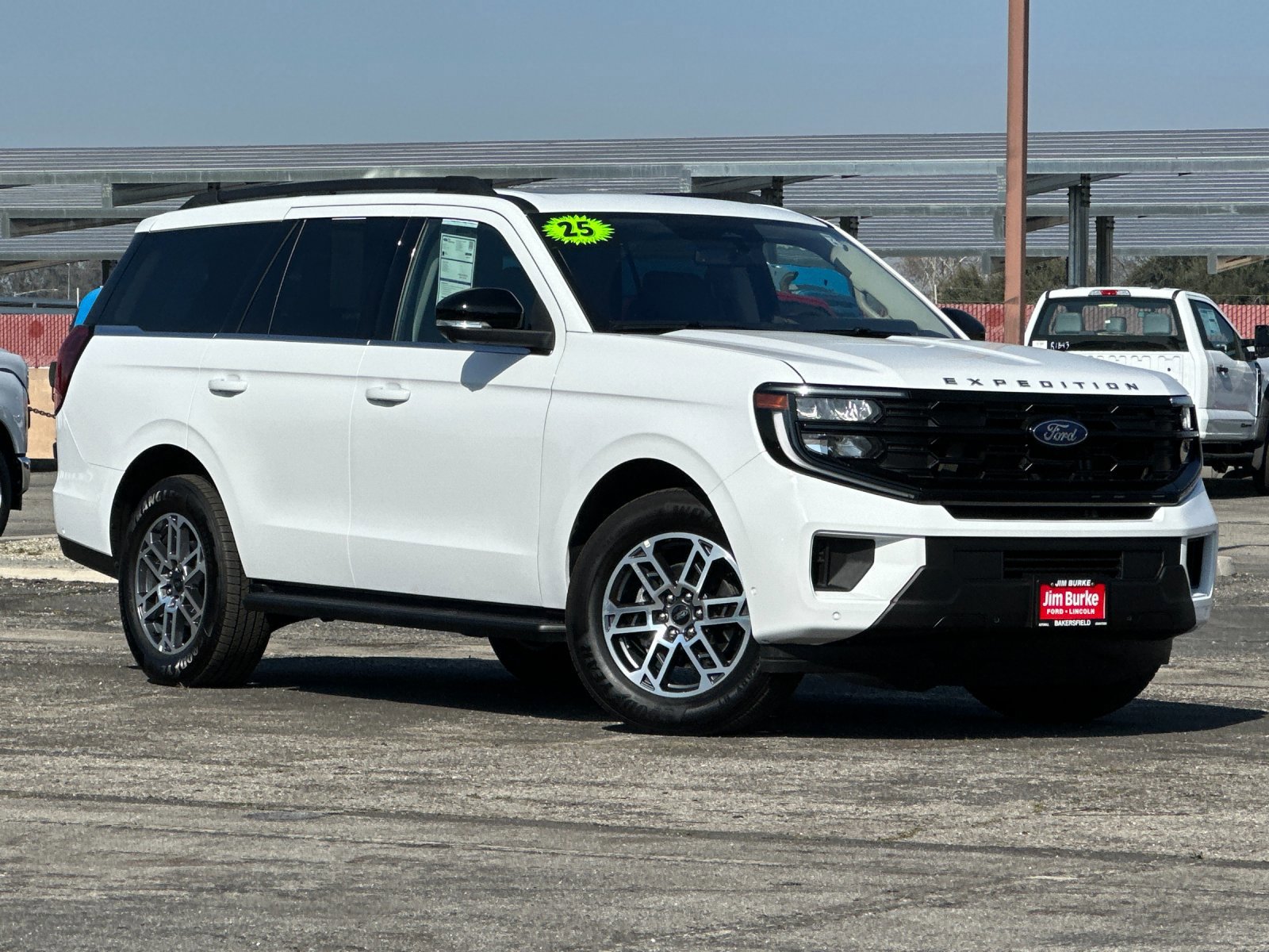 Certified 2025 Ford Expedition Active image 8