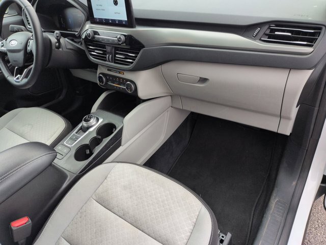 Certified 2023 Ford Escape Active AWD/4WD image 28