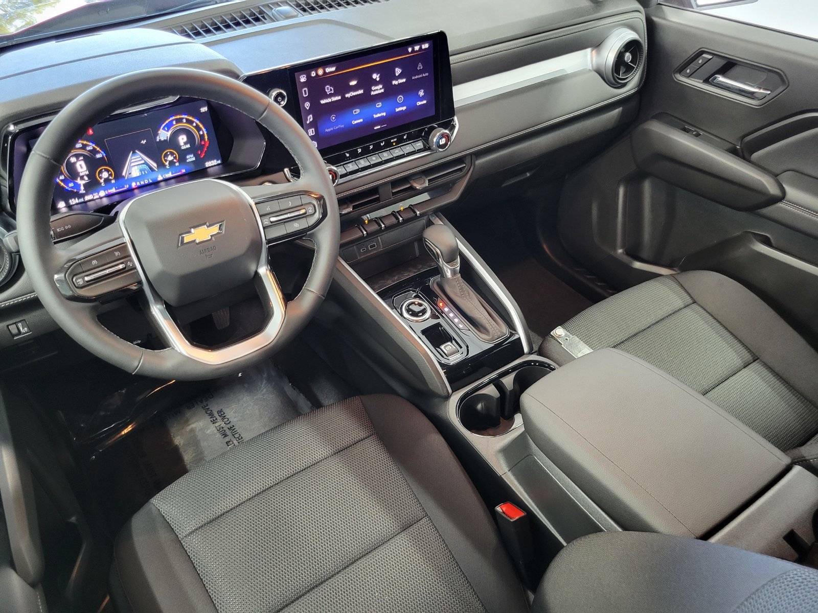 Used 2026 Chevrolet Colorado LT w/ Advanced Trailering Package AWD/4WD image 24