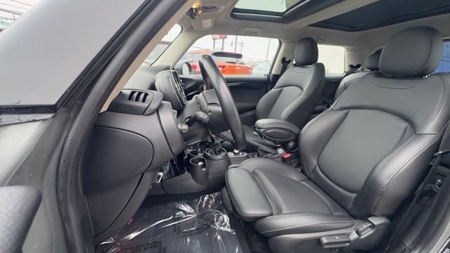 Used 2019 MINI Cooper S image 17