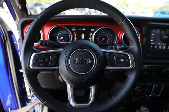 Used 2018 Jeep Wrangler Unlimited Rubicon w/ Dual Top Group AWD/4WD image 28