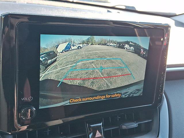 Used 2023 Toyota Corolla Cross LE AWD/4WD image 15