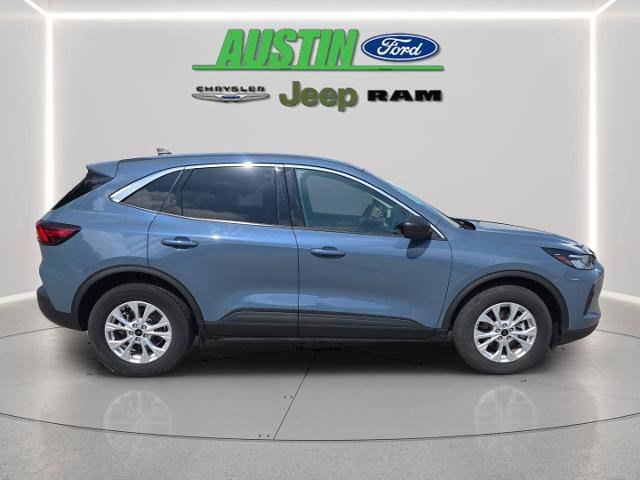 Certified 2023 Ford Escape Active AWD/4WD image 6