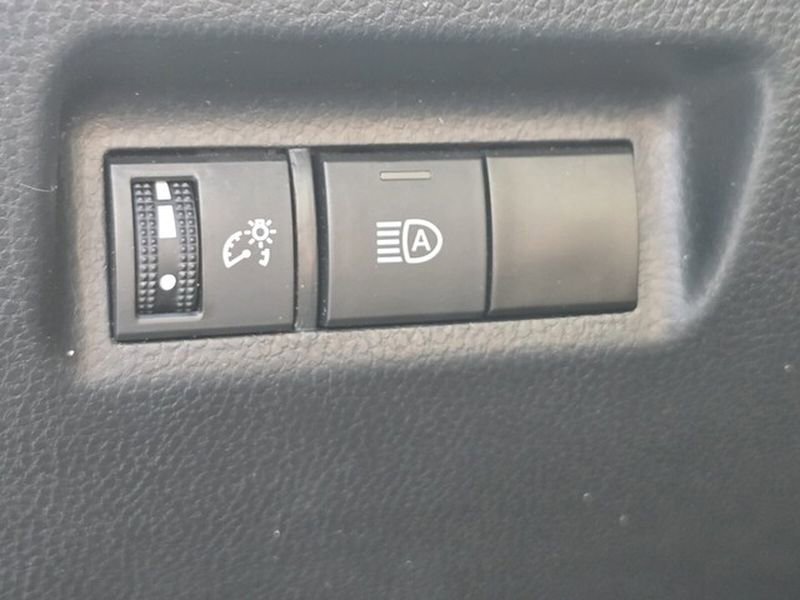 Used 2023 Toyota RAV4 SE AWD/4WD image 35