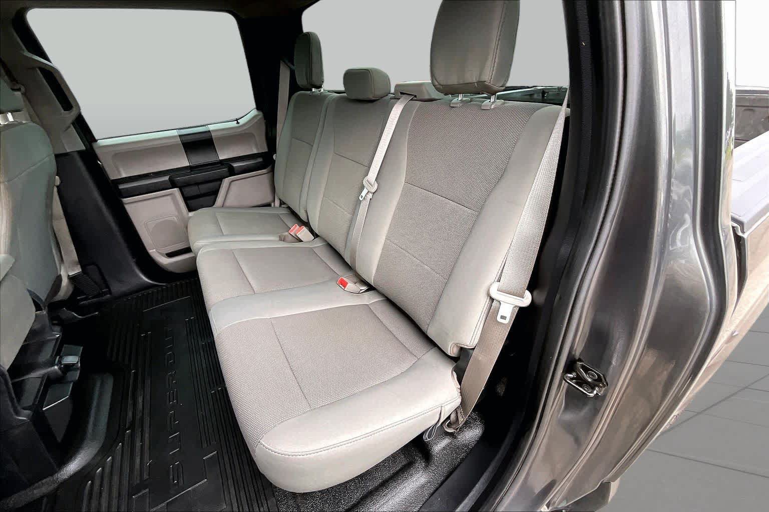 Certified 2019 Ford F250 XL w/ STX Appearance Package AWD/4WD image 19