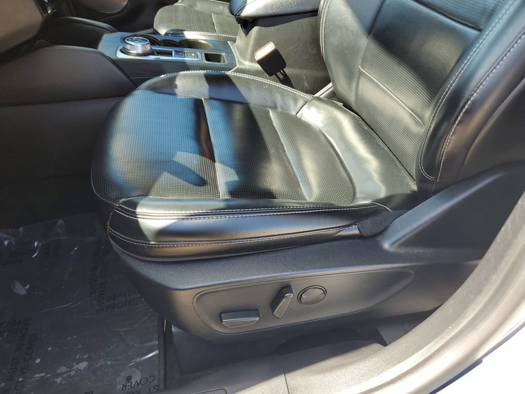 Certified 2024 Ford Escape Platinum AWD/4WD image 15
