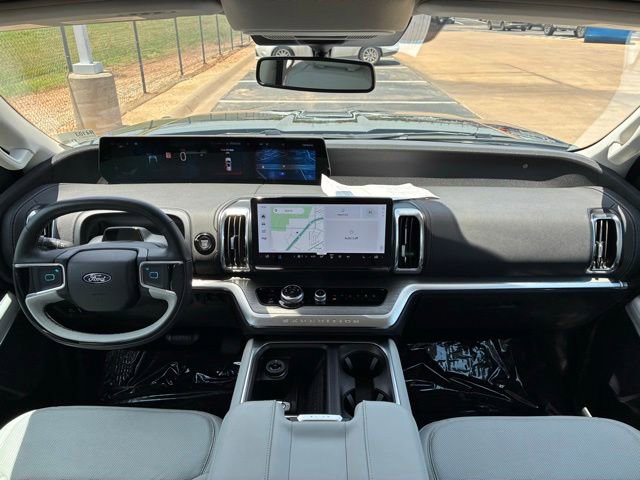 Certified 2025 Ford Expedition Max Platinum AWD/4WD image 11