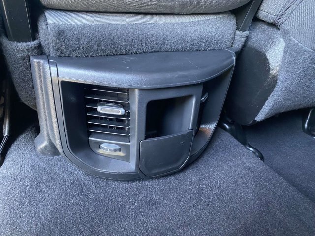 Used 2024 RAM 2500 Big Horn AWD/4WD image 13