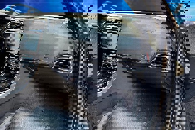 Used 2018 Jaguar XE S image 16