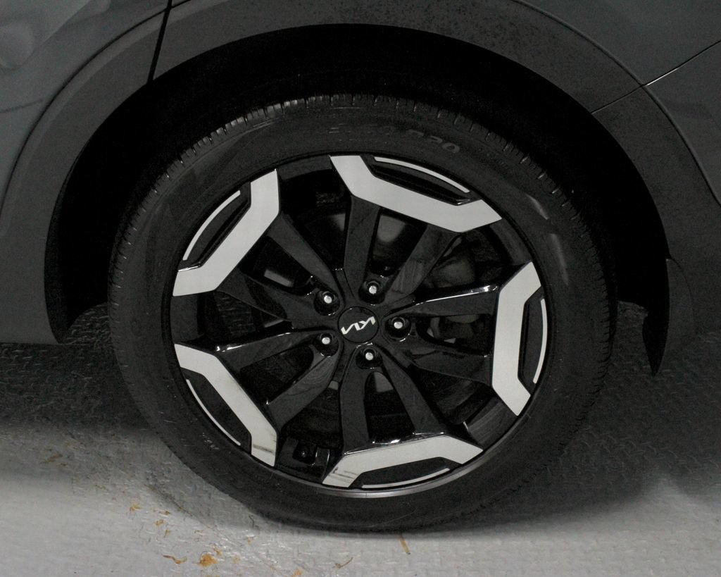 Used 2024 Kia Telluride S w/ S Sunroof Package AWD/4WD image 19