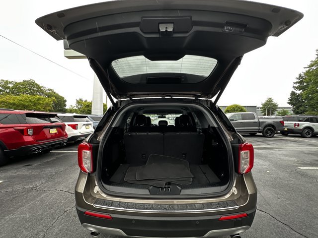 Certified 2021 Ford Explorer Limited w/ Equipment Group 301A AWD/4WD image 41