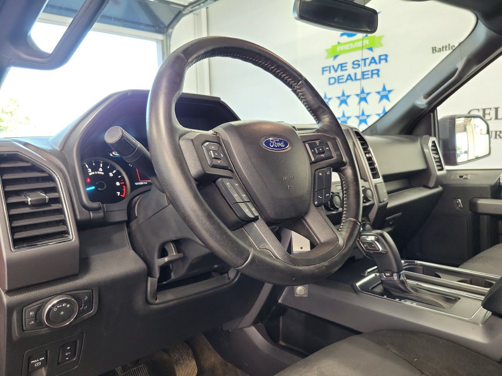 Certified 2019 Ford F150 XLT w/ Equipment Group 302A Luxury AWD/4WD image 10